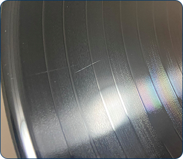 キズ付いたレコード