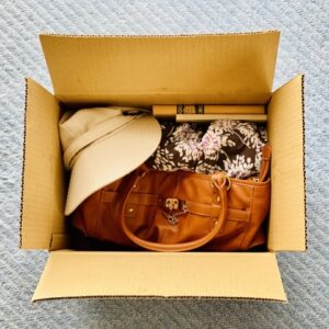 実家の片付けで売れるものは？捨てる前に査定したい品物一覧