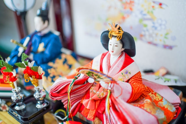 雛人形の処分・供養方法を完全ガイド!費用・買取・ゴミ処分の正しい方法と注意点
