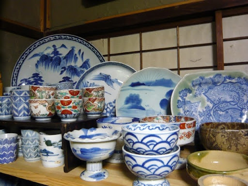 高額買取が期待できる骨董品