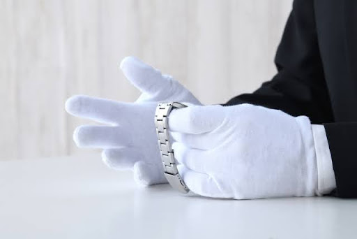 腕時計を高価査定につなげるためのポイント