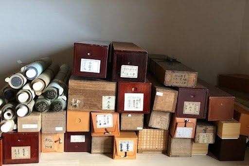 茶道具の整理に出張買取が向いている理由