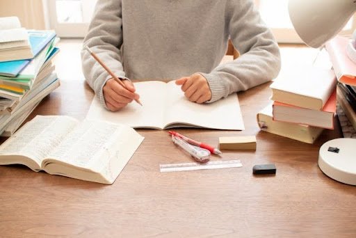 大学の教科書は書き込みがあっても売れる？その理由とは